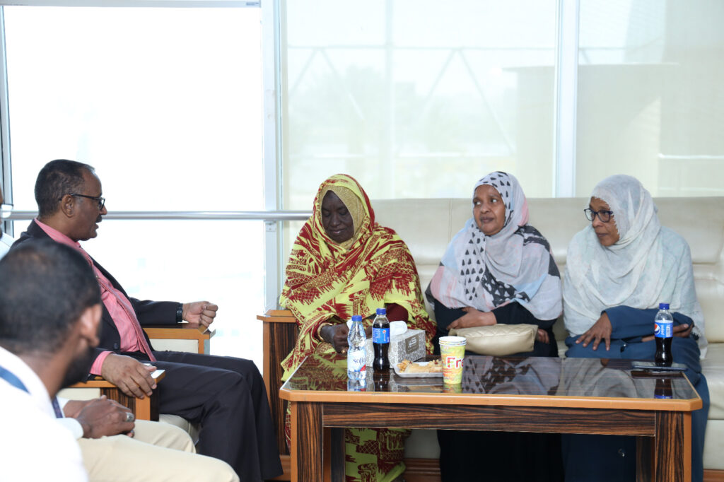 WhatsApp Image 2025-11-06 at 14.35.05 (2)